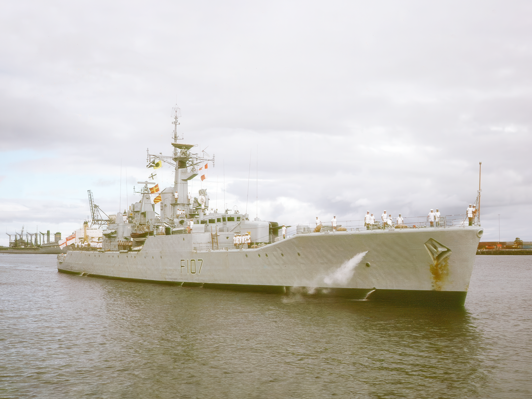 HMS Rothesay F107 Rothesay Class Frigate November 1983 Photo Print - Posters, Prints, & Visual Artwork - by Hampshire Prints (image 1 of 9)