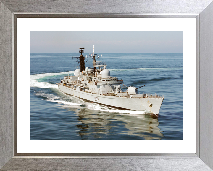 HMS York D98 Type 42 Destroyer October 2005 Turning to Port