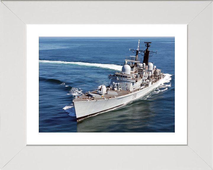 HMS York D98 Type 42 Destroyer October 2005 Turning to Starboard