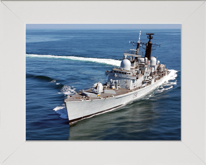 HMS York D98 Type 42 Destroyer October 2005 Turning to Starboard