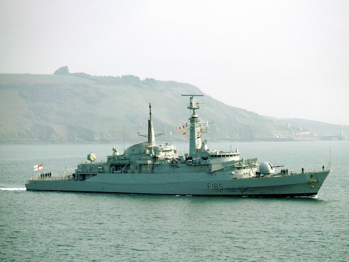 HMS Avenger (F185) Royal Navy Type 21 Frigate High Starboard Side View Photo Print Wall Art Decor Posters, Prints, & Visual Artwork Hampshire Prints 6 x 4 No Frame No