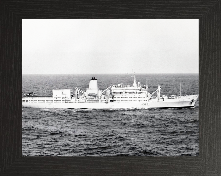 RFA Fort Austin A386 Fort Rosalie Class Ship 1985 Photo Print - Posters, Prints, & Visual Artwork - by Hampshire Prints (image 3 of 9)