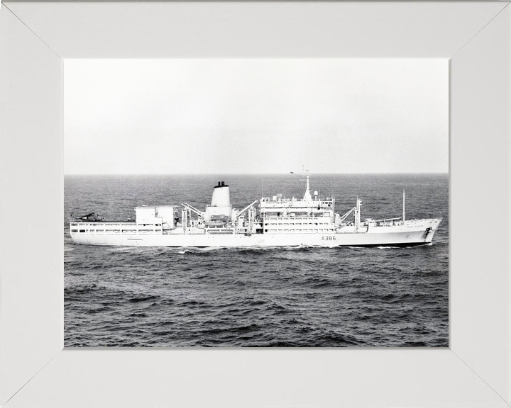RFA Fort Austin A386 Fort Rosalie Class Ship 1985 Photo Print - Posters, Prints, & Visual Artwork - by Hampshire Prints (image 5 of 9)