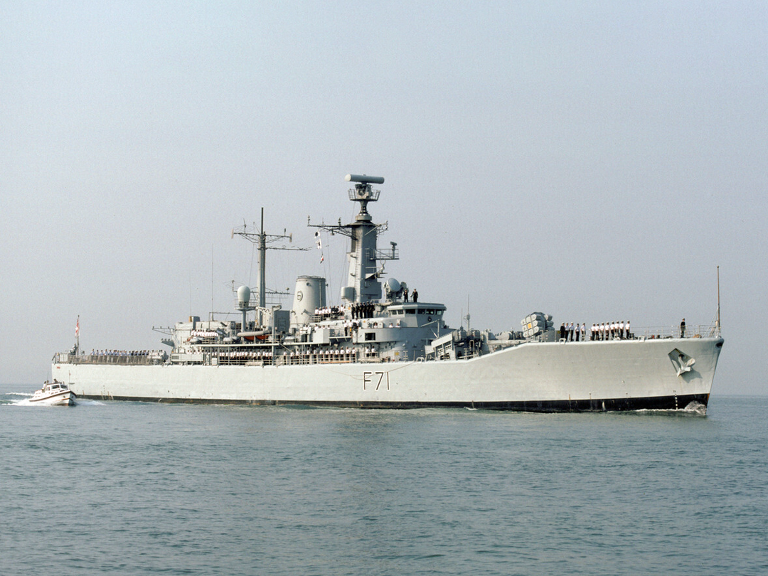 HMS Scylla F71 Leander Class Frigate May 1989 Photo Print - Posters, Prints, & Visual Artwork - by Hampshire Prints (image 1 of 9)