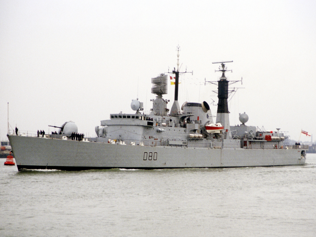 HMS Sheffield D80 Type 42 Destroyer November 1980 Photo Print - Posters, Prints, & Visual Artwork - by Hampshire Prints (image 1 of 9)