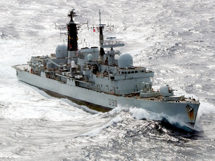 HMS Southampton D90 Type 42 Destroyer February 2006 Photo Print - Posters, Prints, & Visual Artwork - by Hampshire Prints (image 1 of 9)