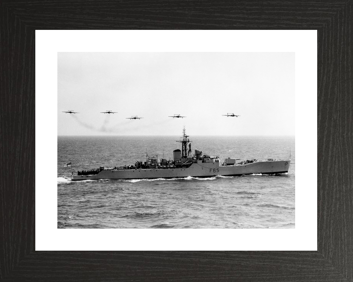 HMS Tenby F65 Whitby Class Frigate Flyover Photo Print - Posters, Prints, & Visual Artwork - by Hampshire Prints (image 2 of 9)