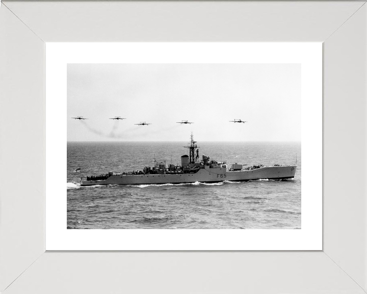 HMS Tenby F65 Whitby Class Frigate Flyover Photo Print - Posters, Prints, & Visual Artwork - by Hampshire Prints (image 4 of 9)