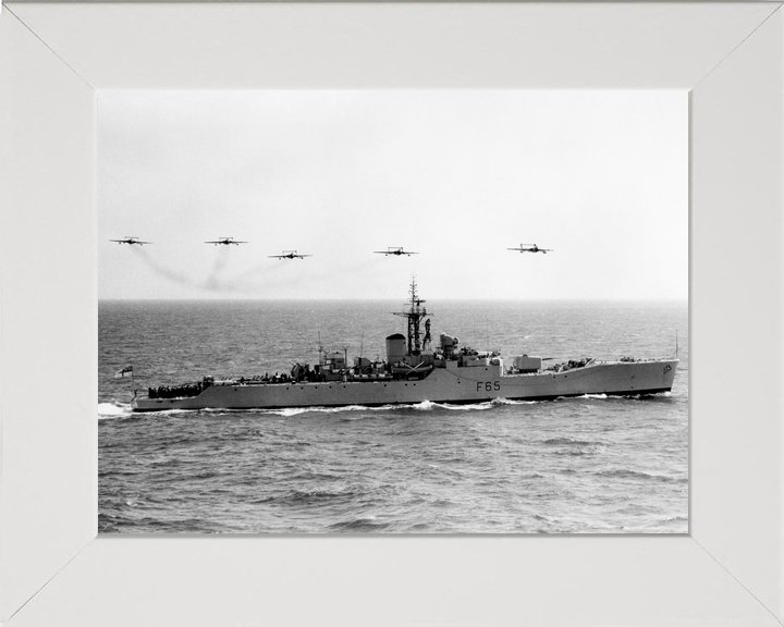 HMS Tenby F65 Whitby Class Frigate Flyover Photo Print - Posters, Prints, & Visual Artwork - by Hampshire Prints (image 5 of 9)