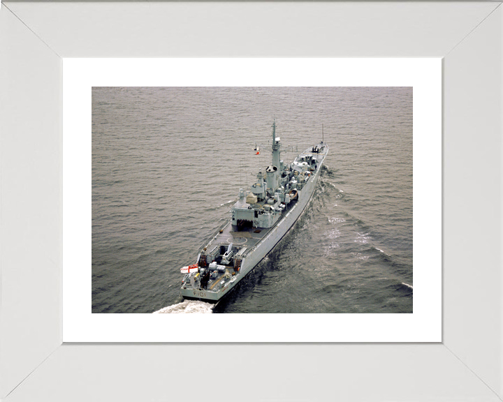 HMS Yarmouth F101 Rothesay Class Frigate Starboard Quarter View Photo Print - Posters, Prints, & Visual Artwork - by Hampshire Prints (image 4 of 9)