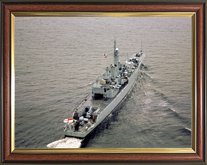 HMS Yarmouth F101 Rothesay Class Frigate Starboard Quarter View Photo Print - Posters, Prints, & Visual Artwork - by Hampshire Prints (image 9 of 9)