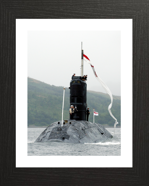 HMS Splendid S106 Swiftsure Class Submarine August 2003