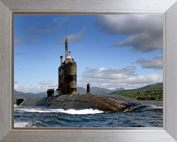HMS Superb S109 Swiftsure Class Submarine June 2007