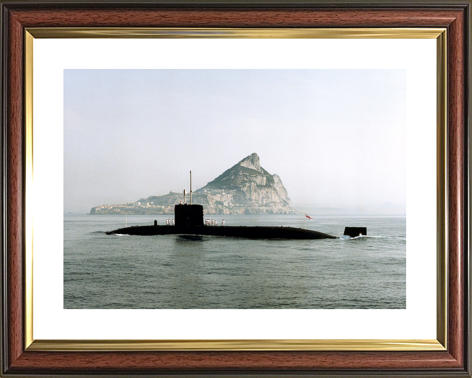 HMS Superb S109 Swiftsure Class Submarine 1994