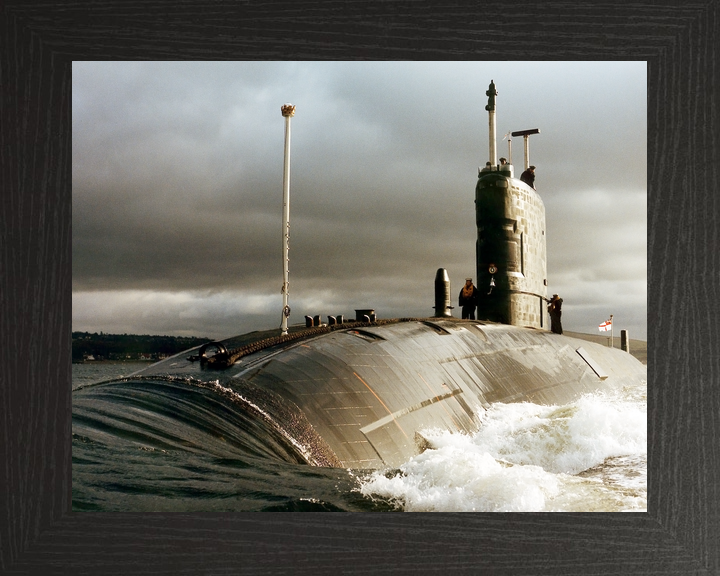 HMS Triumph S93 Trafalgar Class Submarine 1992 Photo Print - Posters, Prints, & Visual Artwork - by Hampshire Prints (image 3 of 9)