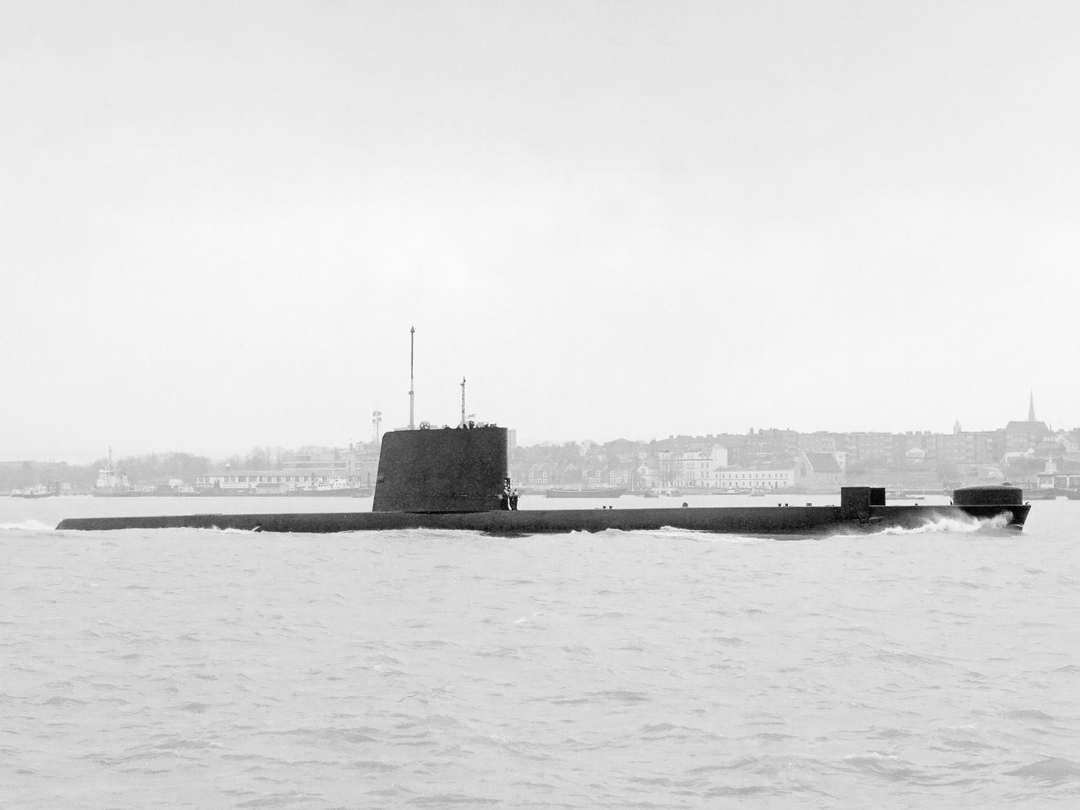 HMS Oberon S09 Oberon Class Submarine 1986 Photo Print - Posters, Prints, & Visual Artwork - by Hampshire Prints (image 1 of 9)