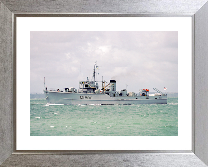 HMS Soberton M1200 Ton Class Minesweeper Warship July 1988 Photo Print - Posters, Prints, & Visual Artwork - by Hampshire Prints (image 6 of 9)