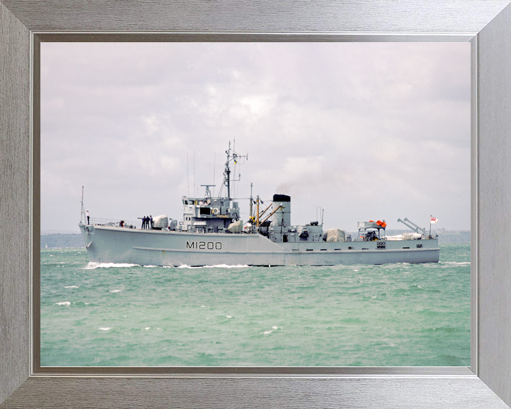 HMS Soberton M1200 Ton Class Minesweeper Warship July 1988 Photo Print - Posters, Prints, & Visual Artwork - by Hampshire Prints (image 7 of 9)