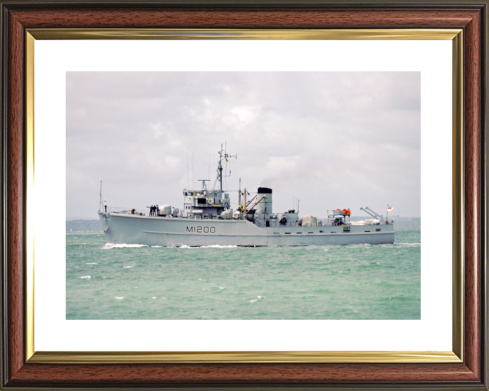 HMS Soberton M1200 Ton Class Minesweeper Warship July 1988 Photo Print - Posters, Prints, & Visual Artwork - by Hampshire Prints (image 8 of 9)