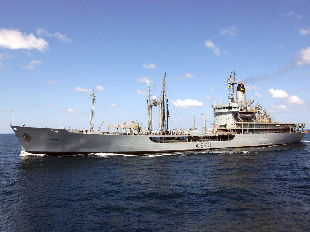RFA Black Rover (A273) Photo Print - At Sea 2005 - Royal Fleet Auxiliary Rover Class Tanker Posters, Prints, & Visual Artwork Hampshire Prints 6 x 4 No Frame No