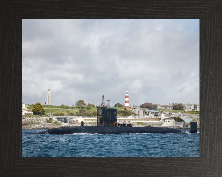 HMS Trenchant S91 Trafalgar Class Submarine 2017 Photo Print - Posters, Prints, & Visual Artwork - by Hampshire Prints (image 3 of 9)