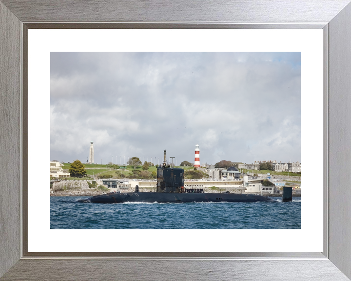 HMS Trenchant S91 Trafalgar Class Submarine 2017 Photo Print - Posters, Prints, & Visual Artwork - by Hampshire Prints (image 6 of 9)