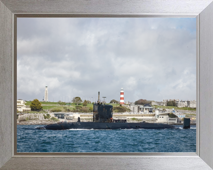 HMS Trenchant S91 Trafalgar Class Submarine 2017 Photo Print - Posters, Prints, & Visual Artwork - by Hampshire Prints (image 7 of 9)