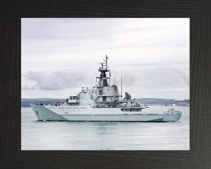 HMS Tyne P281 River Class Patrol Vessel October 2019 Photo Print - Posters, Prints, & Visual Artwork - by Hampshire Prints (image 3 of 9)