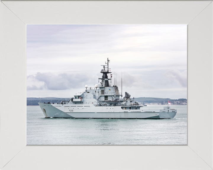 HMS Tyne P281 River Class Patrol Vessel October 2019 Photo Print - Posters, Prints, & Visual Artwork - by Hampshire Prints (image 5 of 9)