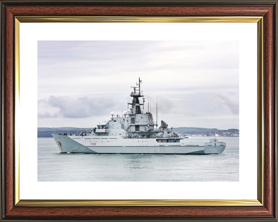 HMS Tyne P281 River Class Patrol Vessel October 2019 Photo Print - Posters, Prints, & Visual Artwork - by Hampshire Prints (image 8 of 9)