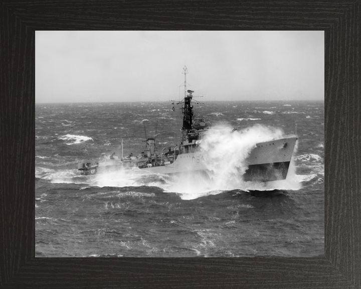 HMS Scorpion (D64) Photo Print - At Sea 1953 - Royal Navy Weapon Class Destroyer Hampshire Prints 10 x 8 Black Frame No