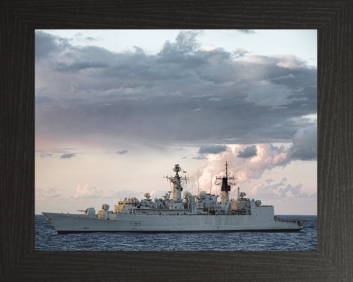 HMS Cumberland (F85) Royal Navy Type 22 Frigate At sunset Photo Print Wall Art Decor Posters, Prints, & Visual Artwork Hampshire Prints 10 x 8 Black Frame No