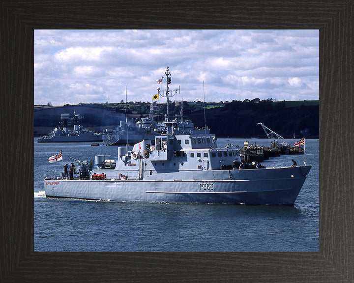 HMS Sandpiper P263 Royal Navy Bird class patrol vessel Photo Print or Framed Photo Print - Hampshire Prints