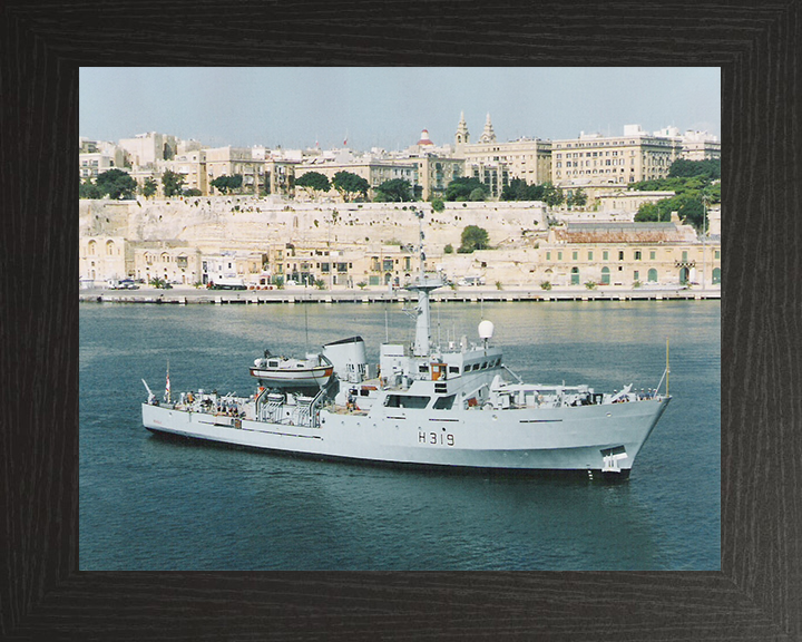HMS Beagle H319 (A319) Royal Navy Bulldog Class Survey Vessel Leaving Harbour Photo Print Wall Art Decor Posters, Prints, & Visual Artwork Hampshire Prints 10 x 8 Black Frame No