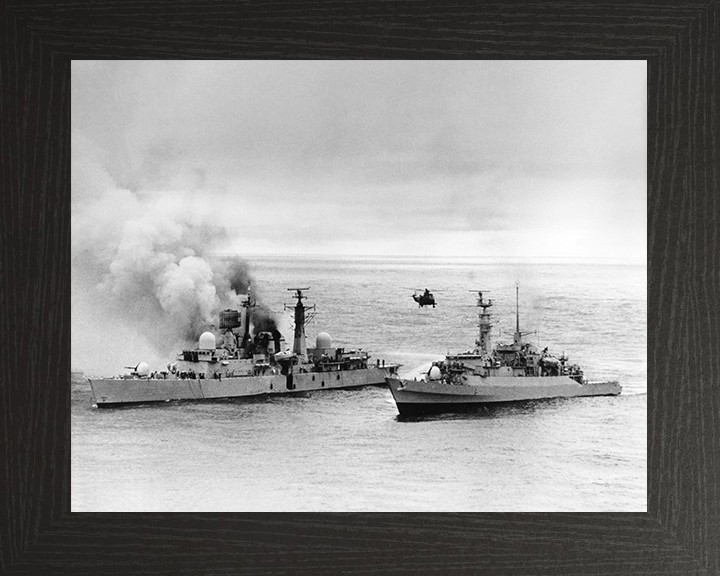 HMS Arrow (F173) alongside HMS Sheffield (D80) Royal Navy Falkland War Photo Print Wall Art Decor Posters, Prints, & Visual Artwork Hampshire Prints 10 x 8 Black Frame No