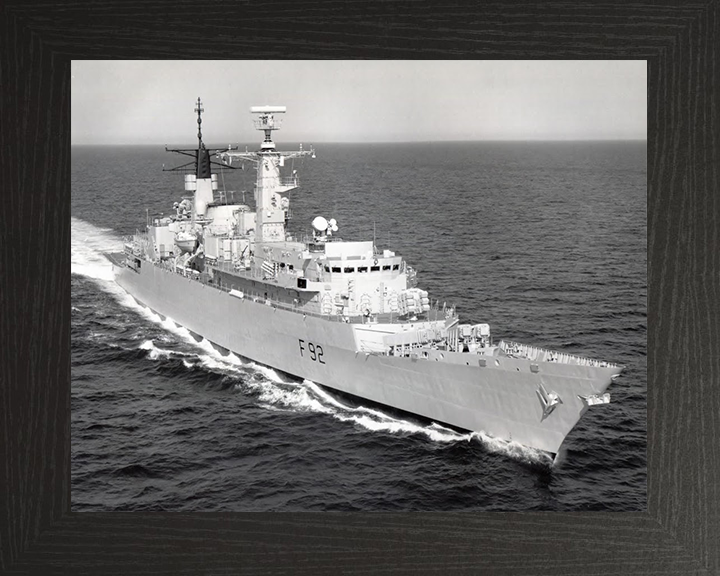 HMS Boxer (F92) Royal Navy Type 22 Frigate At Speed Photo Print Wall Art Decor Posters, Prints, & Visual Artwork Hampshire Prints 10 x 8 Black Frame No