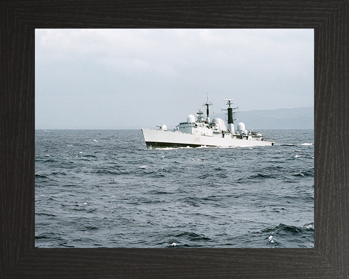 HMS Liverpool D92 | Photo Print | Framed Print | Poster | Type 42 | Destroyer | Royal Navy Hampshire Prints