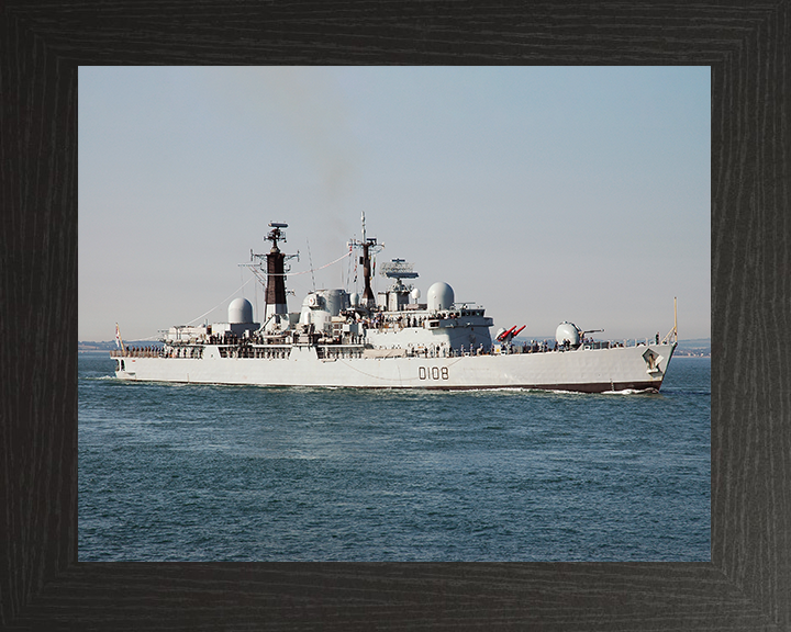 HMS Cardiff (D108) Royal Navy Type 42 Destroyer Entering Harbour Paying off Photo Print Wall Art Decor Posters, Prints, & Visual Artwork Hampshire Prints 10 x 8 Black Frame No
