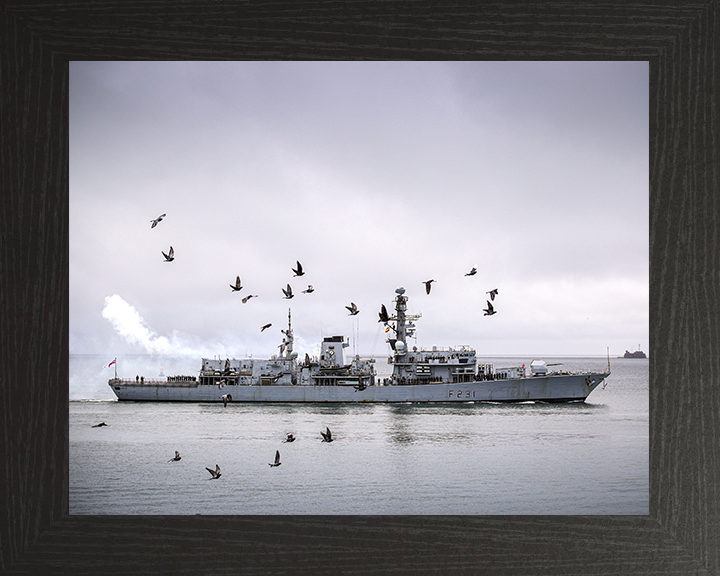 HMS Argyll F231 | Photo Print | Framed Print | Poster | Type 23 | Frigate | Royal Navy Hampshire Prints 10 x 8 Black Frame No
