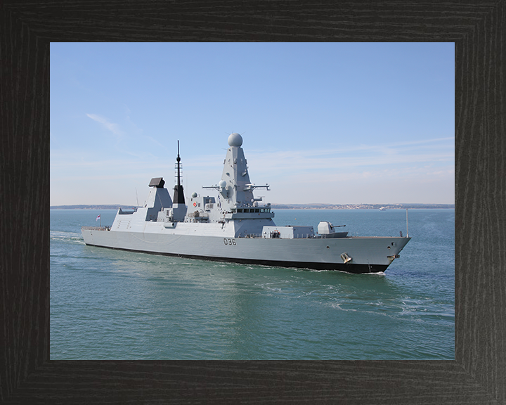 HMS Defender (D36) Royal Navy Type 45 Destroyer Entering Portsmouth Photo Print Wall Art Decor Posters, Prints, & Visual Artwork Hampshire Prints 10 x 8 Black Frame No