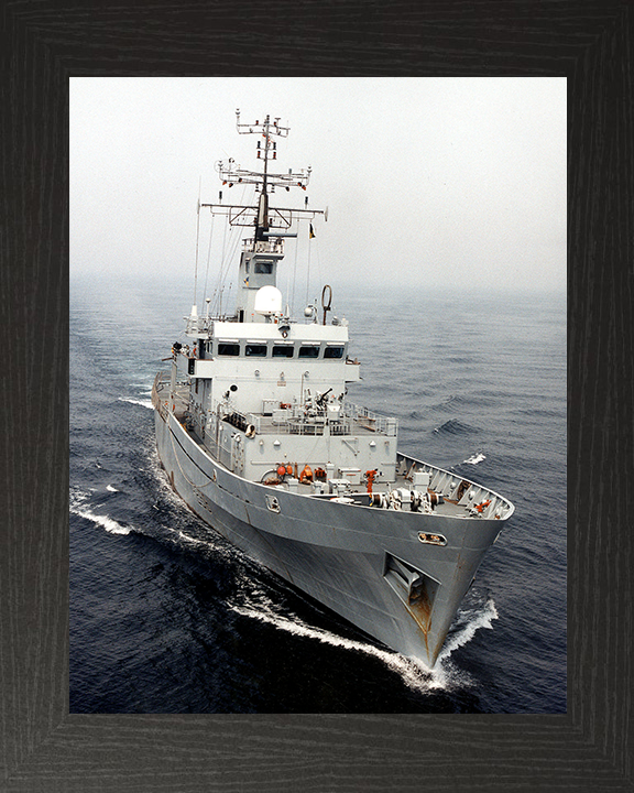 HMS Leeds Castle (P258) Photo Print - At sea 2002 - Royal Navy Castle Class Patrol Vessel (Copy) Hampshire Prints 10 x 8 Black Frame No