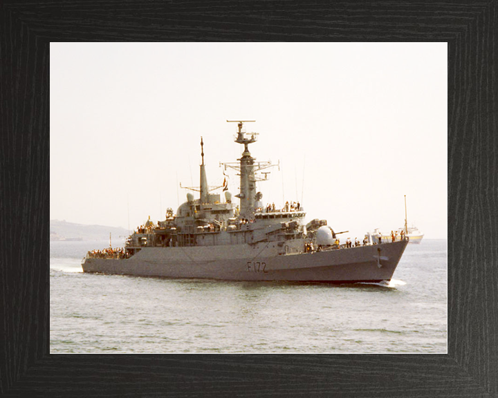 HMS Ambuscade (F172) Royal Navy Type 21 Frigate During Families Day Photo Print Wall Art Decor Posters, Prints, & Visual Artwork Hampshire Prints 10 x 8 Black Frame No