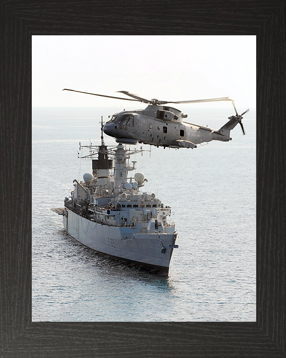 HMS Cumberland (F85) Royal Navy Type 22 Frigate With Merlin 2009 Photo Print Wall Art Decor Posters, Prints, & Visual Artwork Hampshire Prints 10 x 8 Black Frame No