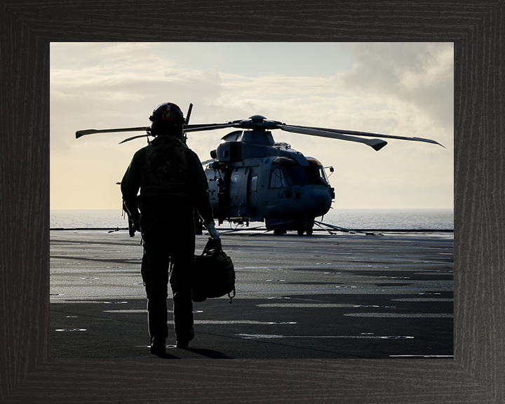 Royal Navy Aircrew and Merlin Helicopter Photo Print Wall Art Naval Aircraft Decor Posters, Prints, & Visual Artwork Hampshire Prints 10 x 8 Black Frame No