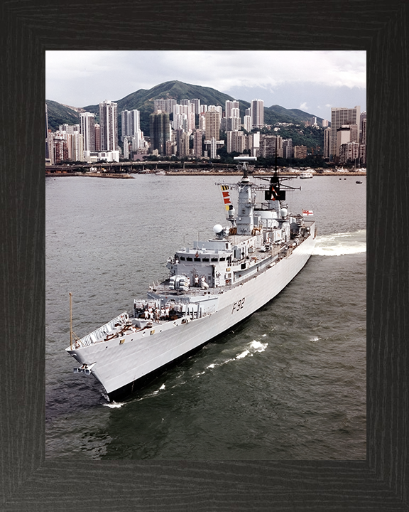 HMS Boxer (F92) Royal Navy Type 22 Frigate Leaving Port Photo Print Wall Art Decor Posters, Prints, & Visual Artwork Hampshire Prints 10 x 8 Black Frame No