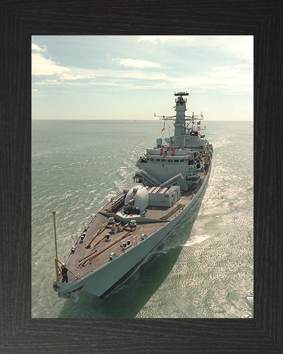 HMS Westminster (F237) Photo Print - Homecoming 2001 - Royal Navy Type 23 Frigate
