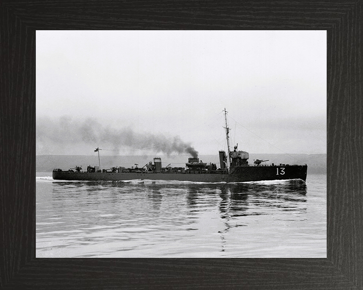 HMS Midge (H13) Photo Print - At Sea 1915 - Royal Navy Acasta Class Destroyer Posters, Prints, & Visual Artwork Hampshire Prints 10 x 8 Black Frame No