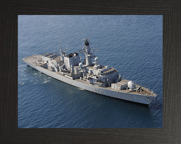 HMS Argyll (F231) Royal Navy Type 23 Frigate Starboard View 2004 Wall Art Naval Photo Print Decor Posters, Prints, & Visual Artwork Hampshire Prints 10 x 8 Black Frame No