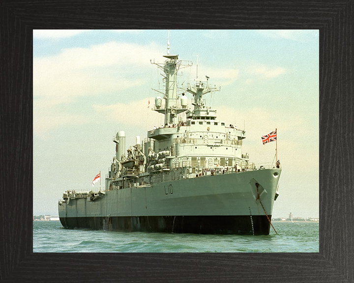 HMS Fearless L10 Royal Navy Fearless class amphibious ship Photo Print or Framed Print - Hampshire Prints