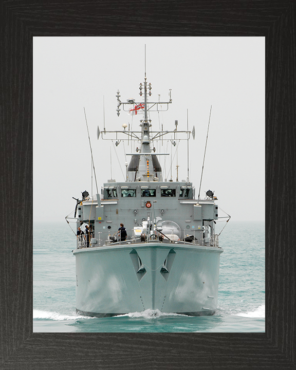 HMS Atherstone (M38) Royal Navy Hunt Class Mine Warfare Vessel At Sea 2009 Warship Photo Print Wall Art Decor Posters, Prints, & Visual Artwork Hampshire Prints 10 x 8 Black Frame No